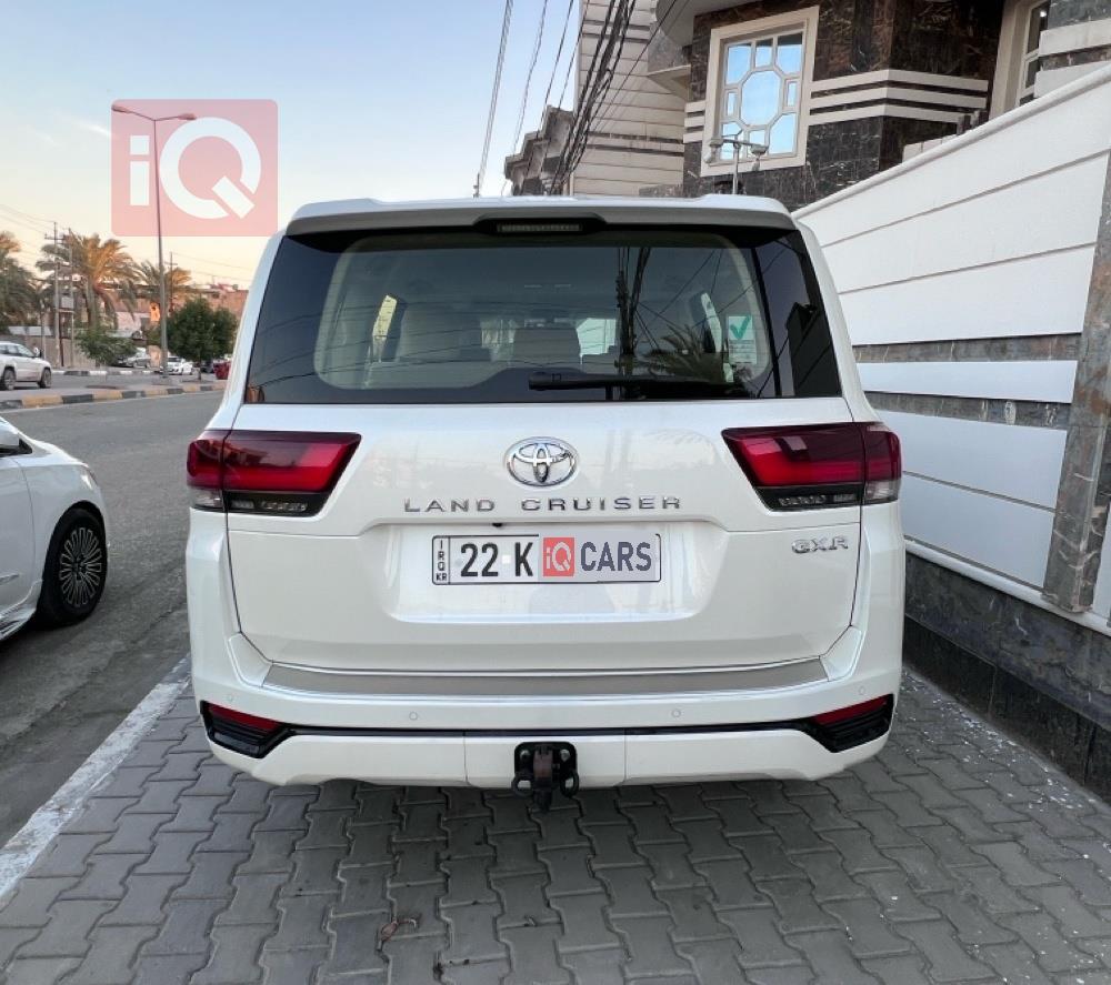 تويوتا لاندكروزر